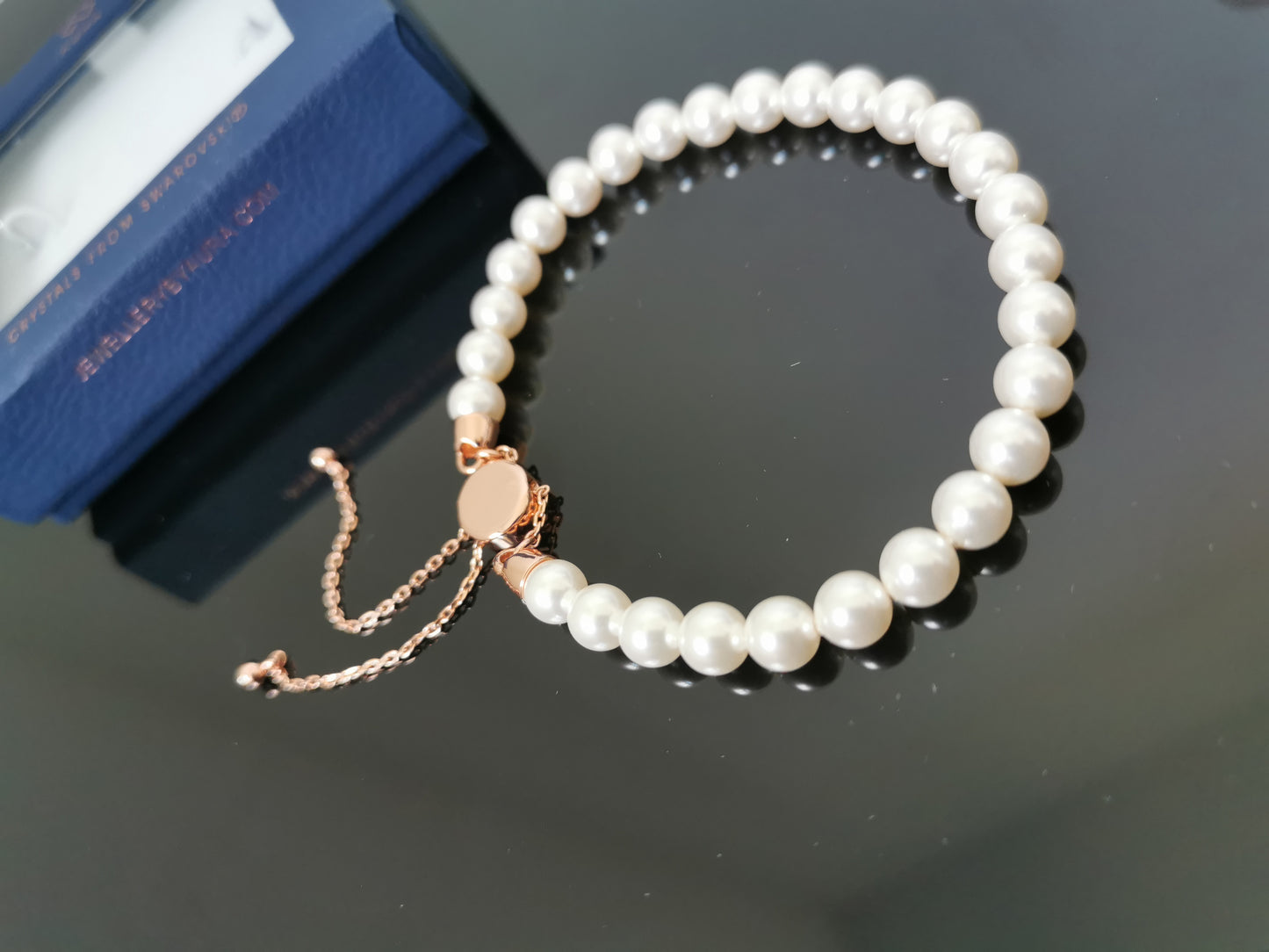 Swarovski Rose & Pearl bond bracelet